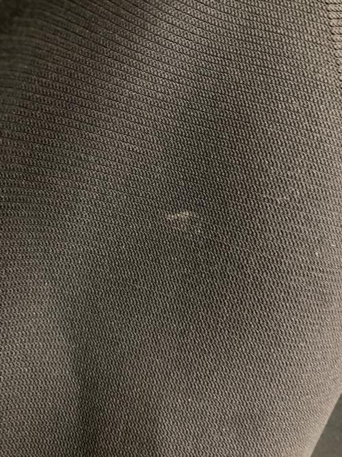 anuans（アニュアンス）anuans (アニュアンス) ホールガーメントペプラムノースリーブニット ブラック サイズ:SIZE Sの古着・服飾アイテム