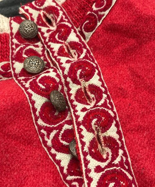 SCANDINAVIAN SCORE DESIGN（スカンジナビアンスコアデザイン）SCANDINAVIAN SCORE DESIGN (スカンジナビアンスコアデザイン) ハーフボタンセーター レッド サイズ:Sの古着・服飾アイテム