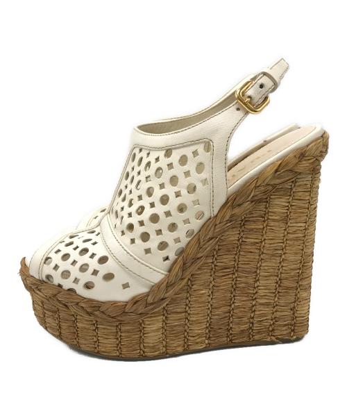 PRADA（プラダ）PRADA (プラダ) ウェッジソールサンダル ベージュ サイズ:36の古着・服飾アイテム