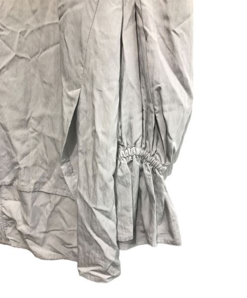 BEARDSLEY（ビアズリー）BEARDSLEY (ビアズリー) ギャザーカフスシャツ グレー サイズ:Fの古着・服飾アイテム