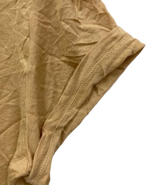 ADAM ET ROPE FEMME（アダムエロペファム）ADAM ET ROPE FEMME (アダムエロペファム) BASERANGE (ベースレンジ) TEE SHIRT ベージュ サイズ:SIZE Sの古着・服飾アイテム