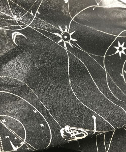 LE CIEL BLEU（ルシェルブルー）LE CIEL BLEU (ルシェルブルー) Zodiac Tattoo Sheer Top ブラック サイズ:36の古着・服飾アイテム