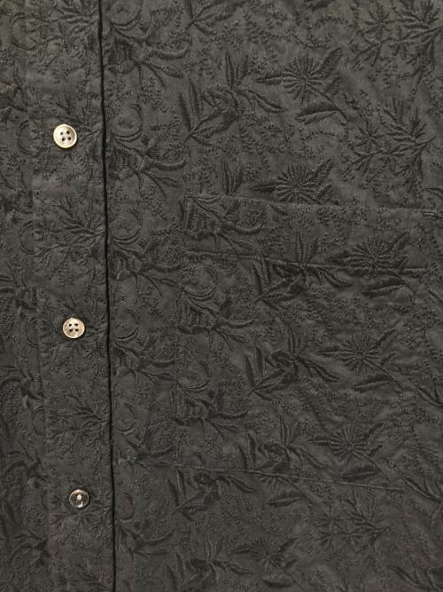 MAISON SPECIAL（メゾンスペシャル）MAISON SPECIAL (メゾンスペシャル) フラワー刺繍プライムオーバーシャツ ブラック サイズ:Mの古着・服飾アイテム