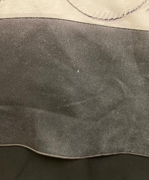 PLAIN PEOPLE（プレインピープル）PLAIN PEOPLE (プレインピープル) 転写プリントサテンワンピース ブラック サイズ:SIZE 3の古着・服飾アイテム