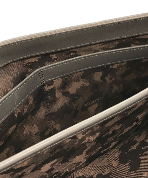 aniary（アニアリ）aniary (アニアリ) インヘリタンスレザーブリーフケース グレー サイズ:ーの古着・服飾アイテム