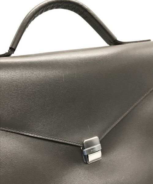 aniary（アニアリ）aniary (アニアリ) インヘリタンスレザーブリーフケース グレー サイズ:ーの古着・服飾アイテム