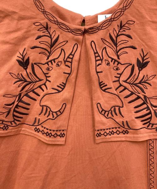 Jocomomola（ホコモモラ）Jocomomola (ホコモモラ) Gato nocturno 刺繍チュニックワンピース エンジ サイズ:SIZE 40の古着・服飾アイテム