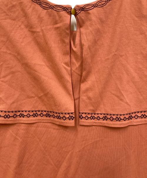 Jocomomola（ホコモモラ）Jocomomola (ホコモモラ) Gato nocturno 刺繍チュニックワンピース エンジ サイズ:SIZE 40の古着・服飾アイテム