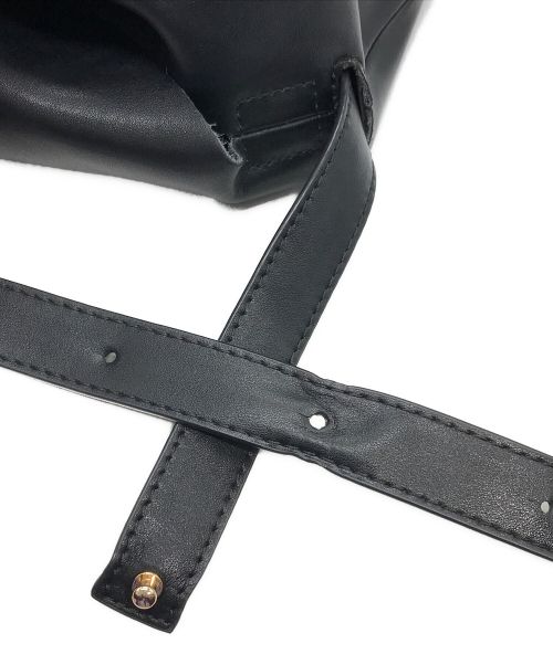 Ameri（アメリ）AMERI (アメリ) UND REFINED LEATHER BAG ブラック サイズ:ーの古着・服飾アイテム
