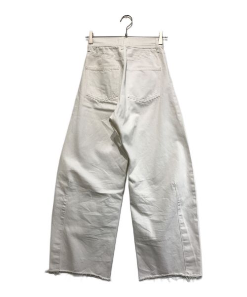 Q.anos（キュアノス）Q.anos (キュアノス) ワイドデニムパンツ ホワイトの古着・服飾アイテム