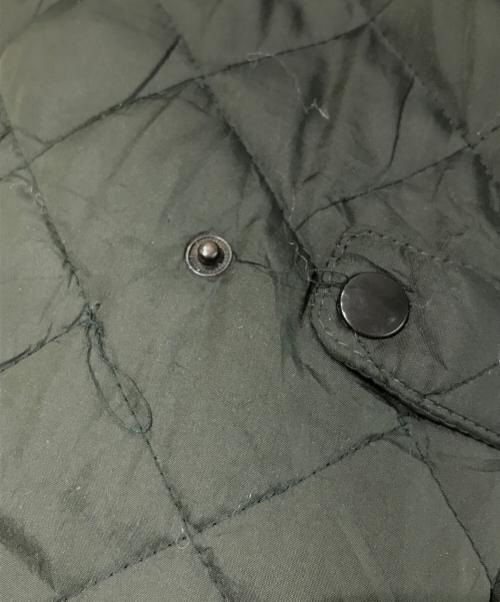 Barbour（バブアー）Barbour (バブアー) 古着ロゴ刺繍キルティングジャケット オリーブ サイズ:Mの古着・服飾アイテム