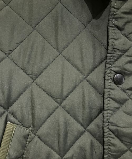 Barbour（バブアー）Barbour (バブアー) 古着ロゴ刺繍キルティングジャケット オリーブ サイズ:Mの古着・服飾アイテム