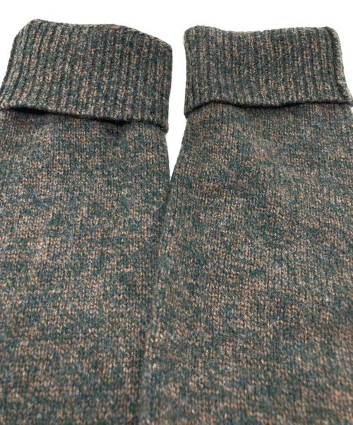 ATON（エイトン）ATON (エイトン) Vネックニット グリーン サイズ:2の古着・服飾アイテム