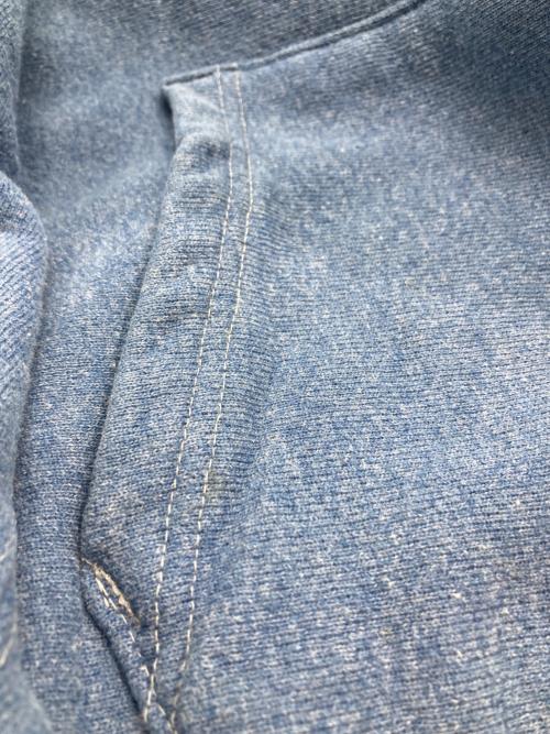 Champion REVERSE WEAVE（チャンピオン リバース ウィーブ）Champion REVERSE WEAVE (チャンピオン リバース ウィーブ) ロゴパーカー スカイブルー サイズ:Mの古着・服飾アイテム