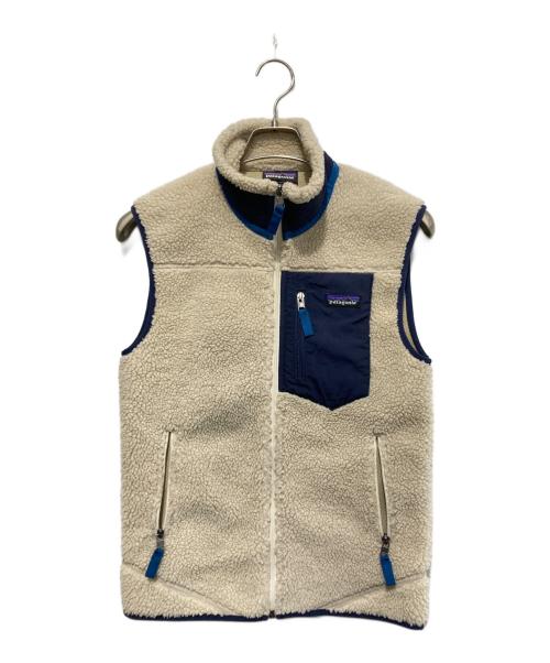 Patagonia（パタゴニア）Patagonia (パタゴニア) Classic Retro-X Vest アイボリー×ブルー サイズ:XSの古着・服飾アイテム