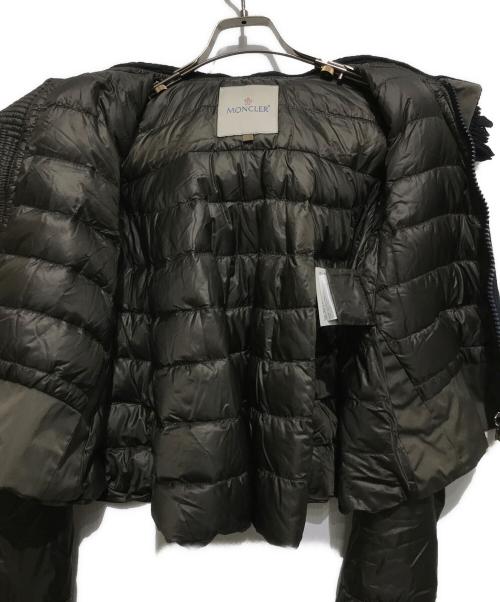 MONCLER（モンクレール）MONCLER (モンクレール) sacai (サカイ) SARI GIUBBOTTO ブラック×ベージュの古着・服飾アイテム