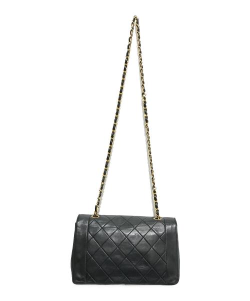 CHANEL（シャネル）CHANEL (シャネル) ココマークマトラッセチェーンショルダーバッグ ブラックの古着・服飾アイテム