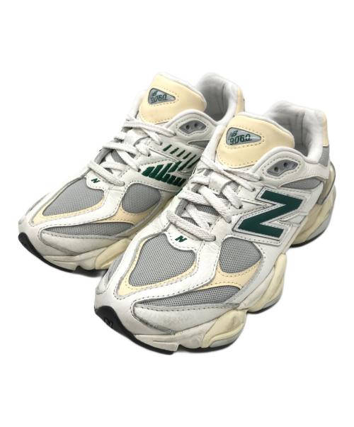 NEW BALANCE（ニューバランス）NEW BALANCE (ニューバランス) U9060ESE アイボリー×グレー サイズ:US 6の古着・服飾アイテム