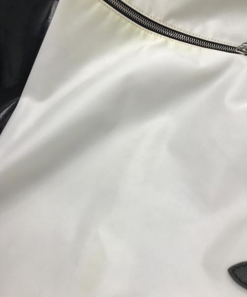 MONCLER（モンクレール）MONCLER (モンクレール) FLAMENNE SHOPPING BAG(フラメンヌショッピングバック ホワイト×ブラックの古着・服飾アイテム