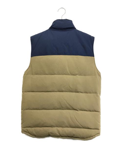 Patagonia（パタゴニア）Patagonia (パタゴニア) Reversible Bivy Down Vest ベージュ×ネイビー サイズ:Sの古着・服飾アイテム