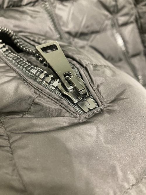 MONCLER（モンクレール）MONCLER (モンクレール) TALEVEダウンコート ブラック サイズ:2の古着・服飾アイテム