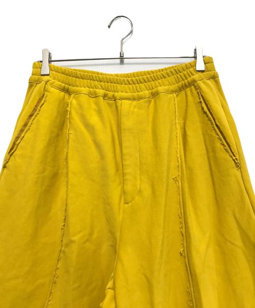 MAISON SPECIAL（メゾンスペシャル）MAISON SPECIAL (メゾンスペシャル) クラッシュスウェットプライムワイドピンタックイージーパンツ イエロー サイズ:01の古着・服飾アイテム