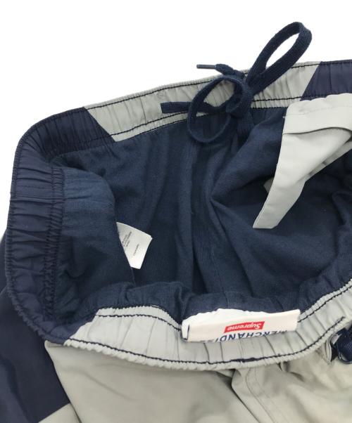 SUPREME（シュプリーム）Supreme (シュプリーム) GENUINE MERCHANDISE (ジェニュイン マーチャンダイズ) 21AW New York Yankees Track Pant グレー×ネイビー サイズ:Sの古着・服飾アイテム