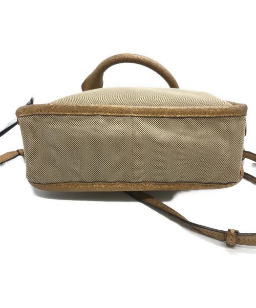 Chloe（クロエ）Chloe (クロエ) ハーレーキャンパス2WAYバッグ ベージュの古着・服飾アイテム