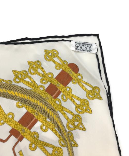 HERMES（エルメス）HERMES (エルメス) カレ65サーカスシルクスカーフ イエロー×ブラックの古着・服飾アイテム