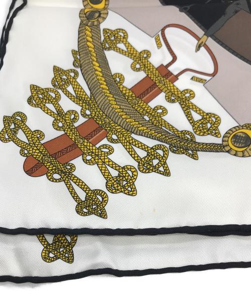 HERMES（エルメス）HERMES (エルメス) カレ65サーカスシルクスカーフ イエロー×ブラックの古着・服飾アイテム