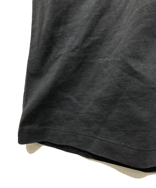 A.P.C.（アーペーセー）A.P.C. (アーペーセー) BRAIN DEAD (ブレインデッド) 刺繍カットソー グレー サイズ:Mの古着・服飾アイテム