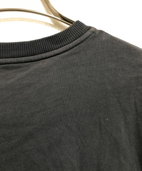 A.P.C.（アーペーセー）A.P.C. (アーペーセー) BRAIN DEAD (ブレインデッド) 刺繍カットソー グレー サイズ:Mの古着・服飾アイテム