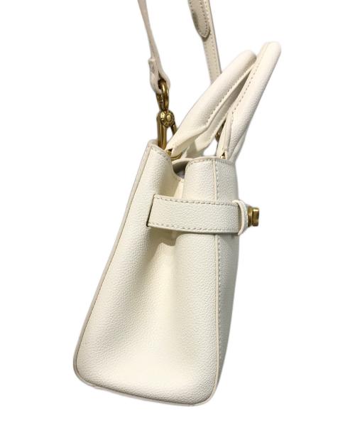 CHARLES & KEITH（チャールズアンドキース）CHARLES & KEITH (チャールズ＆キース) オブリエル メタリックアクセントベルトバッグ ホワイトの古着・服飾アイテム