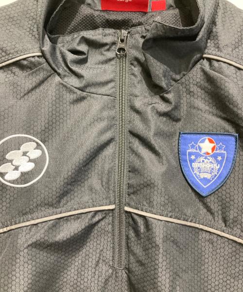 SUPREME（シュプリーム）Supreme (シュプリーム) Reflective Piping Pullover Jacketリフレクティブパイピングプルオーバー ブラック サイズ:Lの古着・服飾アイテム