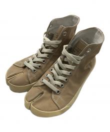 Maison Margiela（メゾンマルジェラ）の古着「ハイトップ足袋スニーカー」｜ベージュ
