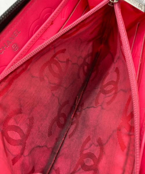 CHANEL（シャネル）CHANEL (シャネル) 長財布 ブラック×ピンクの古着・服飾アイテム