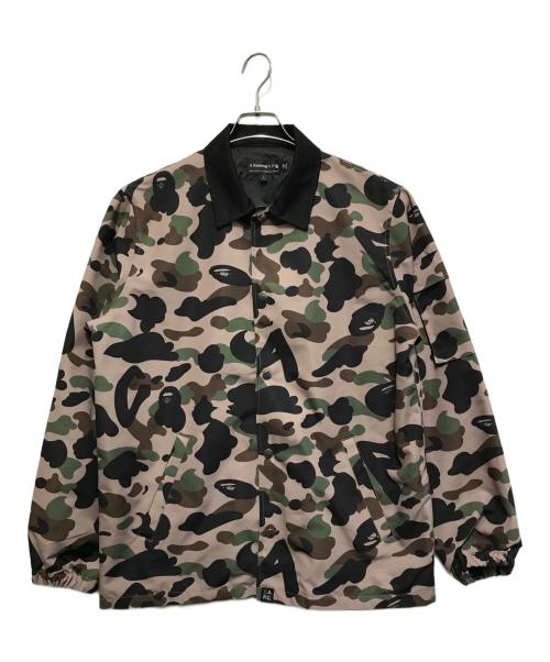 A BATHING APE（ア ベイシング エイプ）A BATHING APE (ア ベイシング エイプ) A.P.C. (アーペーセー) カモフラジャケット ベージュ×グリーン サイズ:Lの古着・服飾アイテム