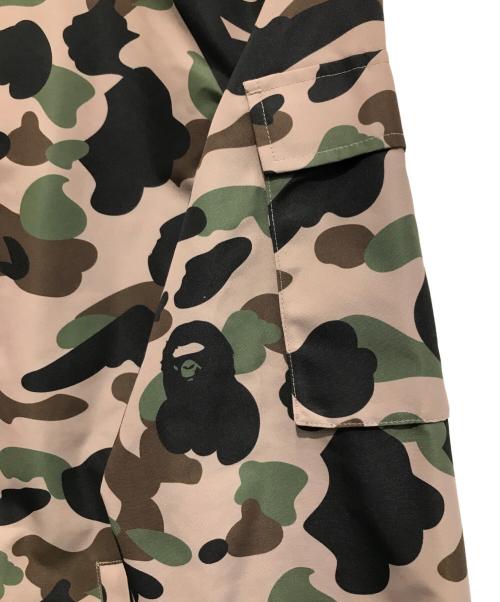 A BATHING APE（ア ベイシング エイプ）A BATHING APE (ア ベイシング エイプ) A.P.C. (アーペーセー) カモフラジャケット ベージュ×グリーン サイズ:Lの古着・服飾アイテム
