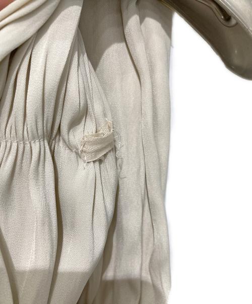 FUMIE=TANAKA（フミエタナカ）FUMIE=TANAKA (フミエタナカ) ギャザーリボンビスチェ アイボリー サイズ:SIZE 1の古着・服飾アイテム