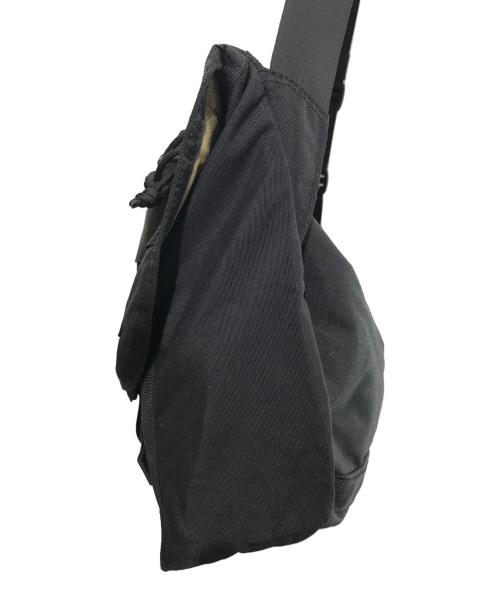 BRIEFING（ブリーフィング）BRIEFING (ブリーフィング) BRIEFING (ブリーフィング) ショルダーバッグ ブラックの古着・服飾アイテム