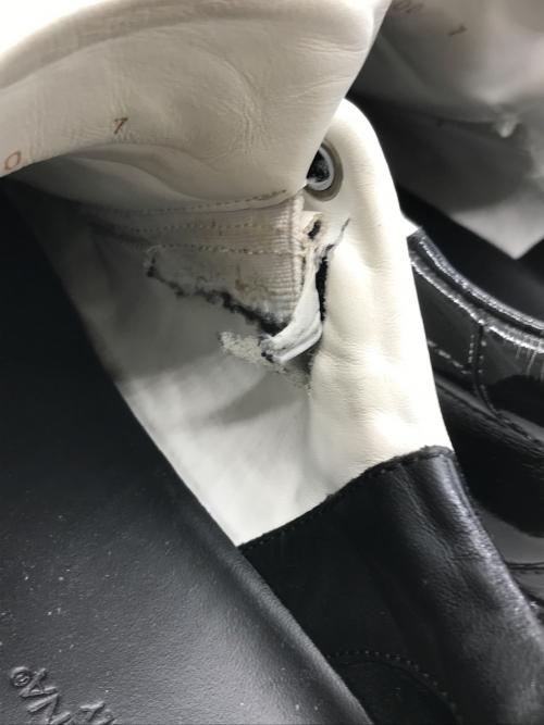 DOLCE & GABBANA（ドルチェ＆ガッバーナ）DOLCE & GABBANA (ドルチェ＆ガッバーナ) エナメルツートンスニーカー ブラック サイズ:7の古着・服飾アイテム