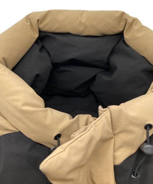 FIRST DOWN（ファーストダウン）FIRST DOWN (ファーストダウン) FREAK'S STORE (フリークストア) FREAKS STORE別注パネルショートダウン ベージュ サイズ:Sの古着・服飾アイテム