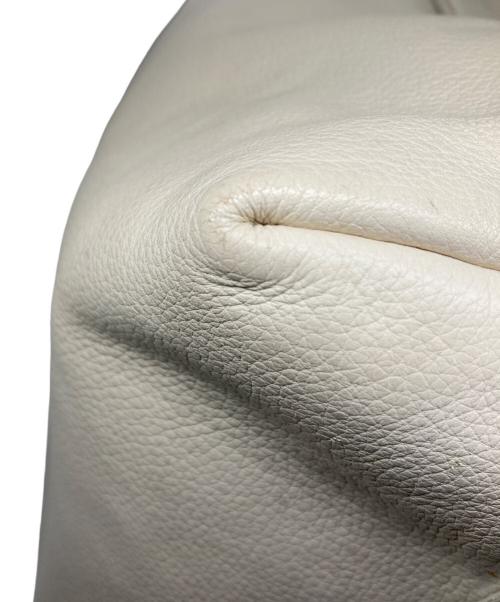 PRADA（プラダ）PRADA (プラダ) ２wayレザートートバッグ ホワイトの古着・服飾アイテム