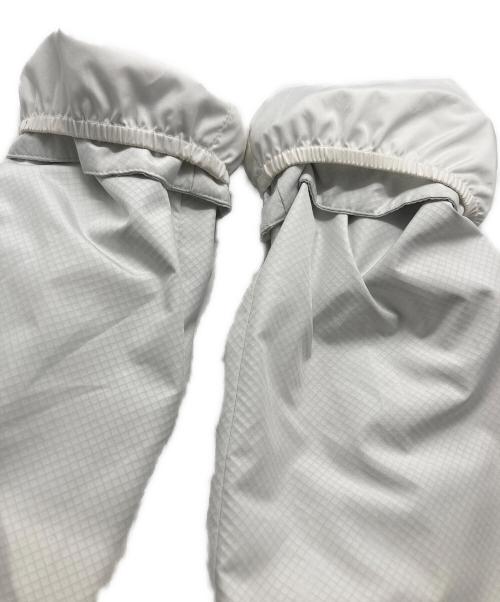 HUGO BOSS（ヒューゴ ボス）HUGO BOSS (ヒューゴ ボス) ナイロンパーカー ホワイト サイズ:Lの古着・服飾アイテム