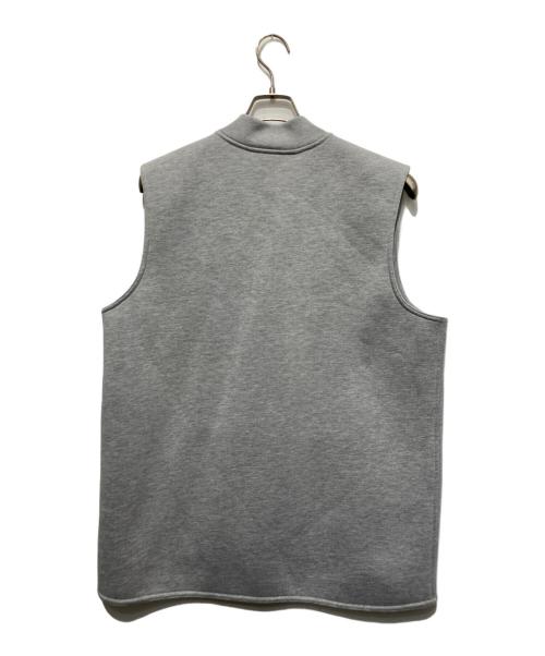 Carhartt WIP（カーハート ワークインプログレス）CARHARTT WIP (カーハート ワークインプログレス) CAR-LUX VEST グレー サイズ:XLの古着・服飾アイテム