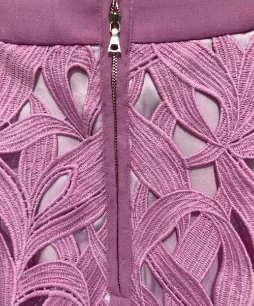 ADORE（アドーア）ADORE (アドーア) モダンリーフレーススカート ピンク サイズ:38の古着・服飾アイテム