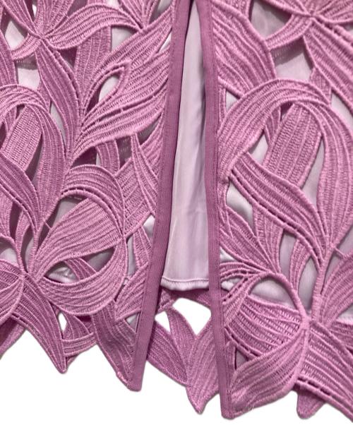 ADORE（アドーア）ADORE (アドーア) モダンリーフレーススカート ピンク サイズ:38の古着・服飾アイテム