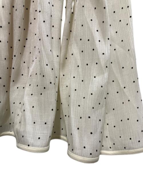 HER LIP TO（ハーリップトゥ）Her lip to (ハーリップトゥ) Moon Glow Dot Pleated Dress ホワイト サイズ:Ｍの古着・服飾アイテム