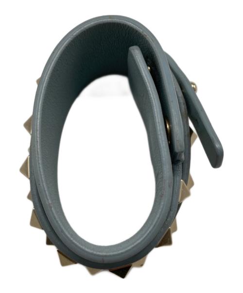 VALENTINO（ヴァレンティノ）VALENTINO (ヴァレンティノ) ロックスタッズバングル スカイブルーの古着・服飾アイテム