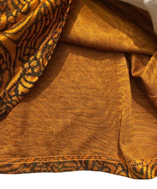 SUPREME（シュプリーム）Supreme (シュプリーム) UMBRO (アンブロ) Jacquard Animal Print Soccer Jersey オレンジ サイズ:XLの古着・服飾アイテム